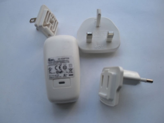 5V - 5.5V DC, 100V - 250V переходника силы USB СИД AC 60Hz всеобщий