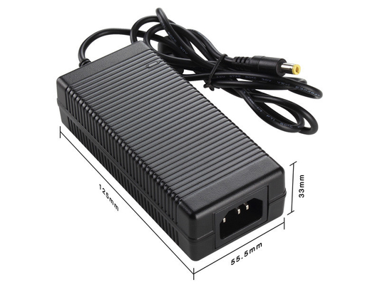 Черный переходника AC компьютера 12V 5A, переходника силы настольного компьютера