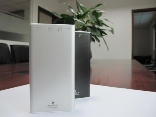 Черный банк силы электропитание/7000MAH белизны 5V передвижной портативный