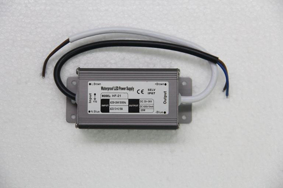 постоянн AC течения 21W к DC источника постоянного напряжения 20V, 650mA делает электропитание водостотьким СИД