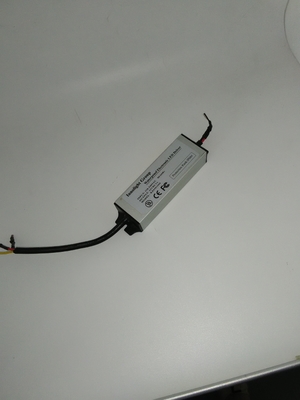 Водоустойчивое электропитание водителя СИД, водитель СИД напряжения тока 12V 3A Constact