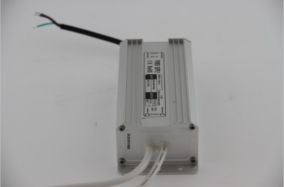 DC 60W портативной машинки 24 v делает случай водостотьким Platic электропитания водителя СИД с EN55022 типом a